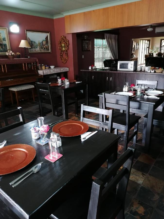 Beryl1 Guesthouse Klerksdorp Extérieur photo