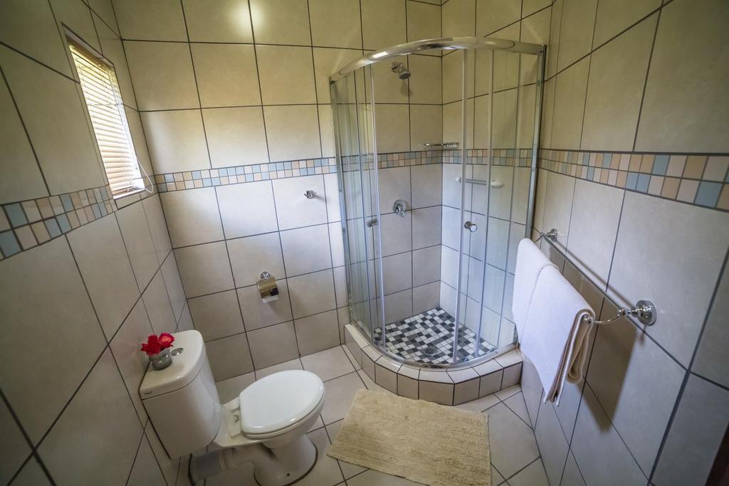 Beryl1 Guesthouse Klerksdorp Extérieur photo